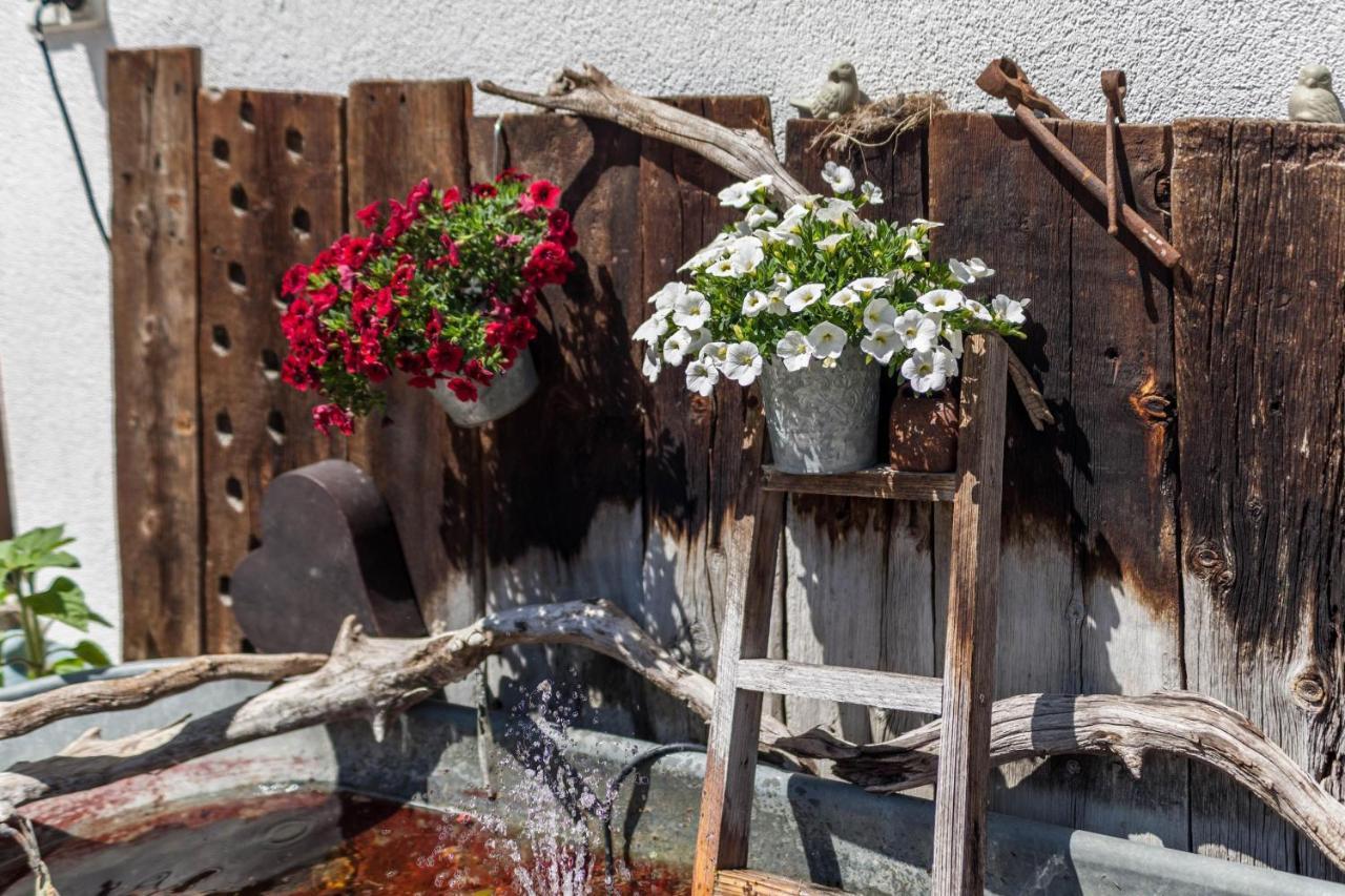 Ferienwohnung Haus Fliri Melago Bagian luar foto