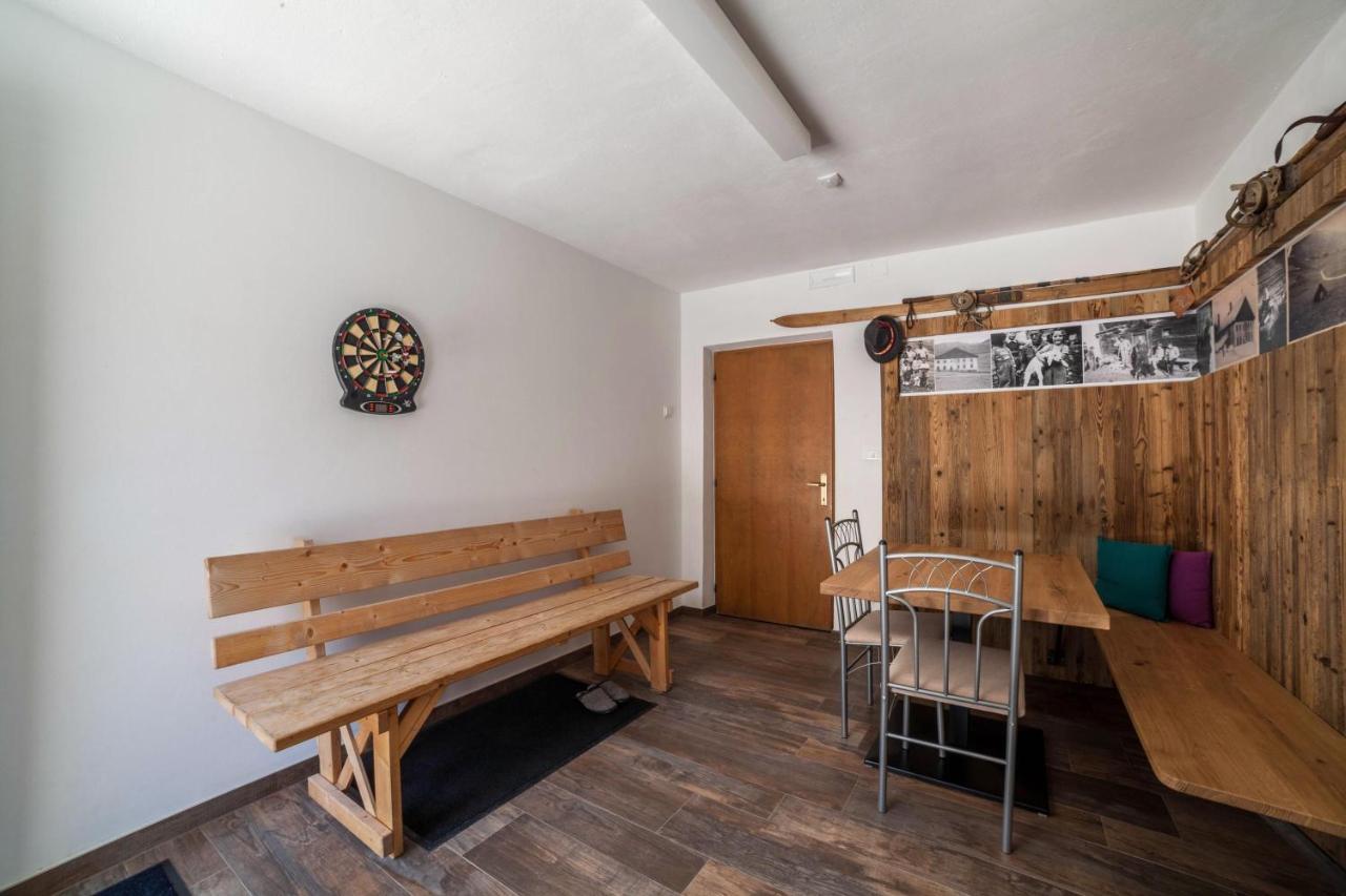 Ferienwohnung Haus Fliri Melago Bagian luar foto