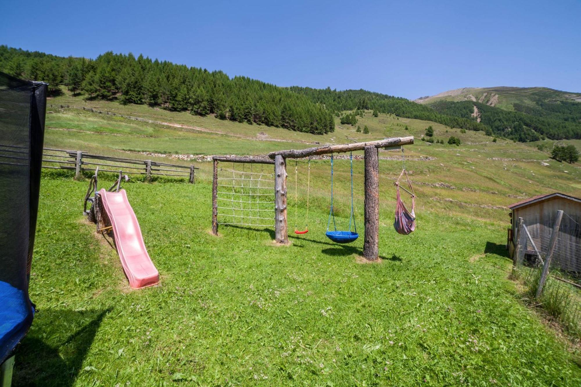 Ferienwohnung Haus Fliri Melago Bagian luar foto